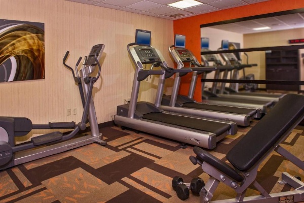 Courtyard by Marriott Richmond West image 16